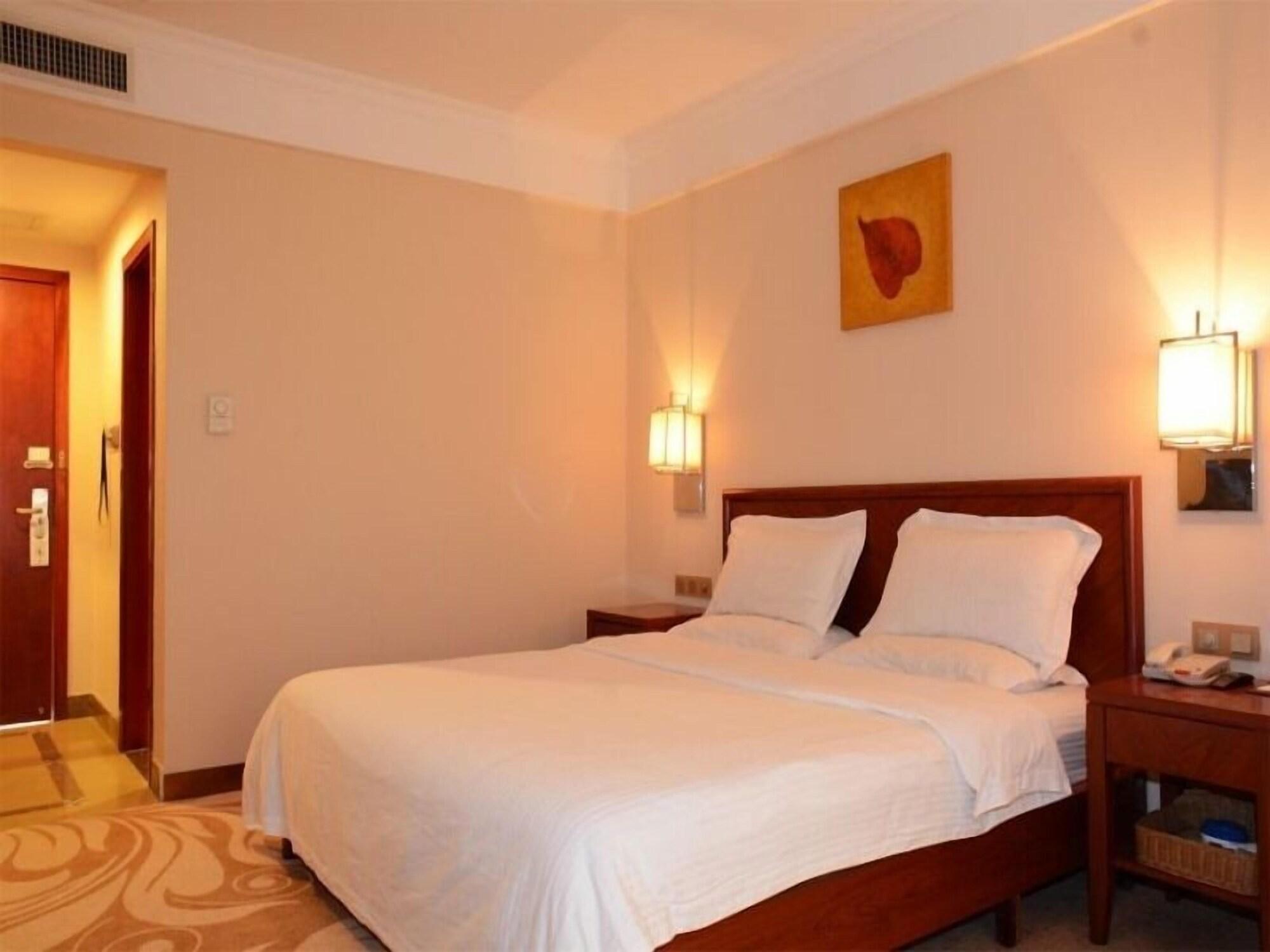 Greentree Inn Dongguan Houjie Business Hotel Εξωτερικό φωτογραφία