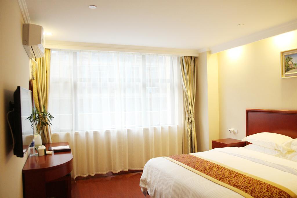Greentree Inn Dongguan Houjie Business Hotel Εξωτερικό φωτογραφία